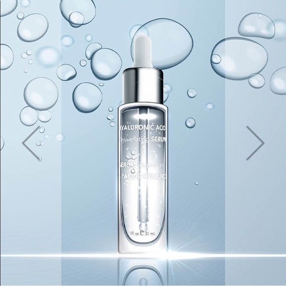 ❤️STUDIOMAKEUP❤️ Hyaluronic Acid Rejuvenating Serum❤️This really Works!❤️ - Picture 6 of 7